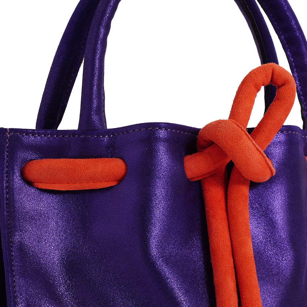 Leather bag &mdash; detail &mdash; white background